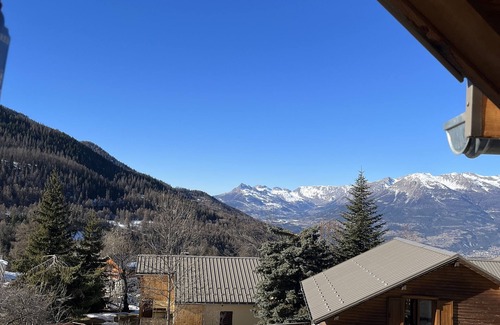 Les Orres Apartment | Cosy Mountain Studio