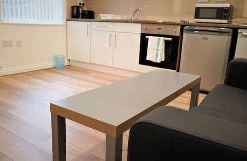 Harehills Apartment | Cosy, nice place Sleeps 3 - Ruth Apartments