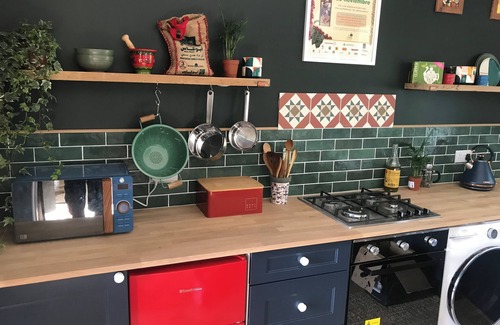 Peebles Cottage | Cosy off-grid cottage in Scottish Borders, only 40 minutes to Edinburgh airport!