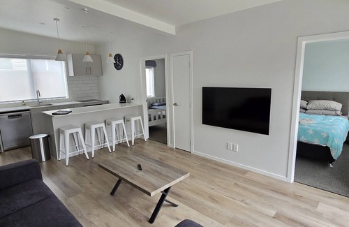 Mangakino House | "Cosy On Korari" 2 Bedroom Guesthouse 600m to Lakefront In Mangakino