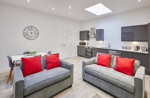 Roker Cottage | Cosy one bedroomed apartment, close to the beach and restaurants.