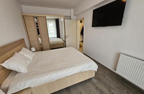 Constanta Apartment | Cosy Place Milano