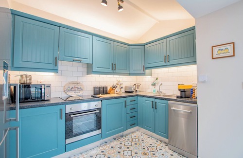 Claddagh House | Cosy Retreat in Galway City Centre