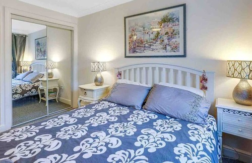Maidstone Cottage | Cosy Retreat w/ River View + FREE Parking Nr Town