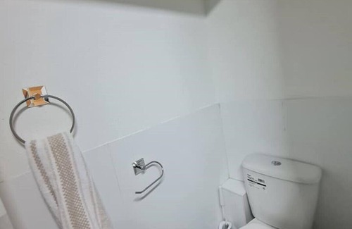 Kegworth Apartment | Cosy room near East Midland Airport Room 5