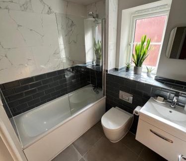 Lytchett Matravers Bed & Breakfast | Cosy room near Poole, Dorset