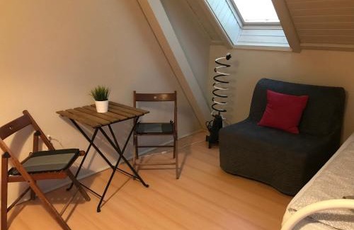 Isaszeg Bed & Breakfast | Cosy rooms on the lake near Budapest and the Airport