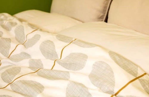 Hursley Cabin | Cosy rural hideaway, Hursley, near Winchester