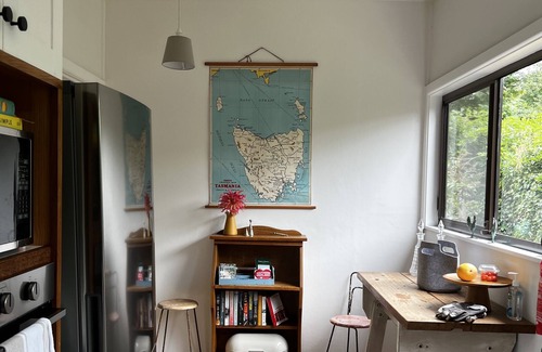 Berrima House | Cosy, rustic, country cottage