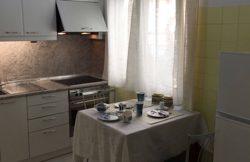 Kavala Apartment | Cosy Seaside Apartment
