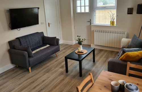 Croom Cottage | Cosy Spacious Cottage in the Limerick Countryside