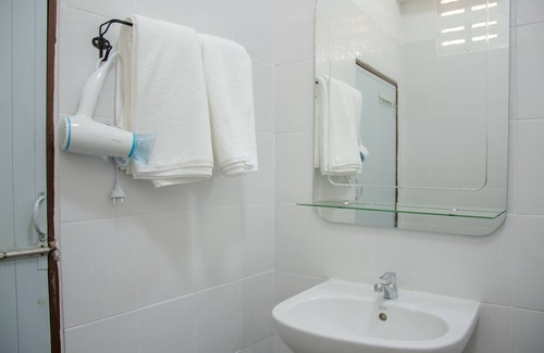 Trang House | Cosy, spacious room near the city centre