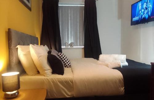 Walsall Hotel | Cosy Stay in Walsall by Ideal Home