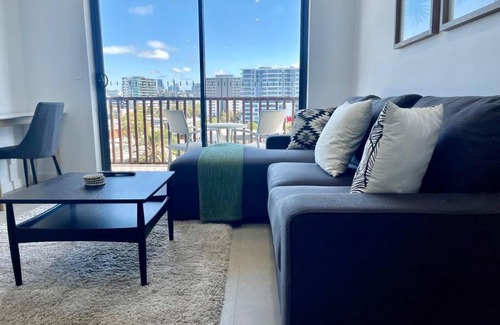 Rosebery Apartment | Cosy Stays 1 Bedroom Apartment Rosebery Parking & Balcony Sydney Escape