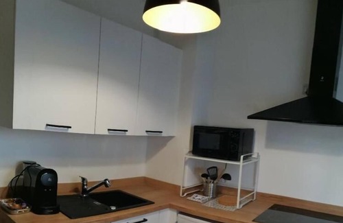 Herouville-Saint-Clair Apartment | Cosy studio close to amenities and transport