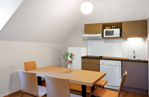 Ax-les-Thermes Apartment | Cosy studio avec Terrasse/Balcon | WiFi + parking