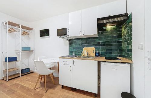 Plaisance Apartment | Cosy studio near Montparnasse