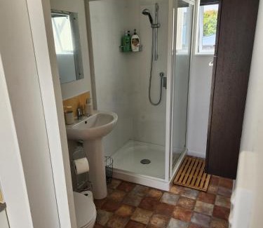 New Plymouth Apartment | Cosy Studio Unit on Longview
