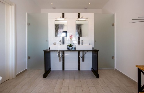 Podmaine House | Cosy `style villa Lazi