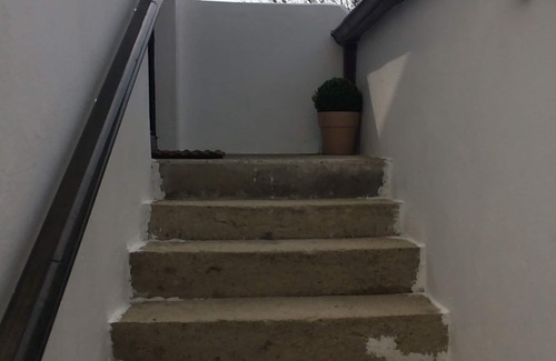 Newry Apartment | Cosy, stylish 1-Bed Apartment in South Armagh