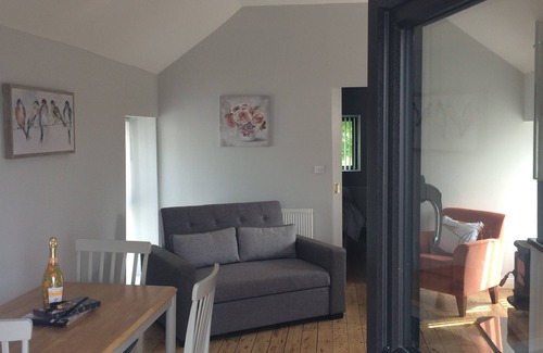 Newry Apartment | Cosy, Stylish 1-bed Apartment in South Armagh