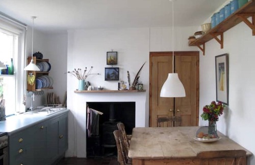 Woolland Cottage | Cosy Stylish Dorset Cottage