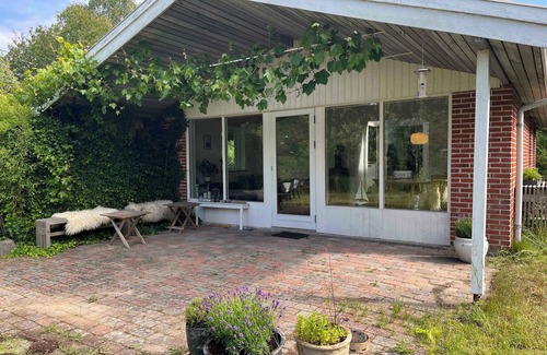 Knebel House | Cosy Summer Cottage glose to sandy Beach!