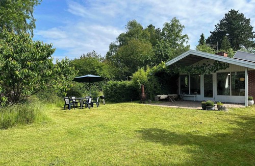 Knebel House | Cosy Summer Cottage glose to sandy Beach!