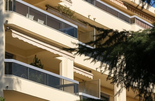Prado - Republique Apartment | Cosy T2 with air conditioning, pool & parking included. Just 5 minutes from the Croisette!