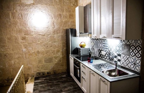 Madliena House | Cosy Townhouse in Historic centre