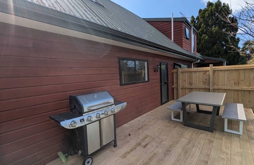 Otumoetai Apartment | Cosy unit by golf course in Tauranga
