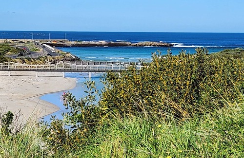 Warrnambool House | Cosy unit under the vine with separate bedroom and toilet. nnn