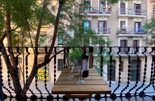 El Poble-sec Apartment | Cosy Urban Oasis 1BD in Poble Sec By MyRentalHost