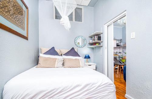 Rosebank Apartment | Cosy Victorian Style Full Apartment