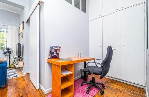 Rosebank Apartment | Cosy Victorian Style Full Apartment
