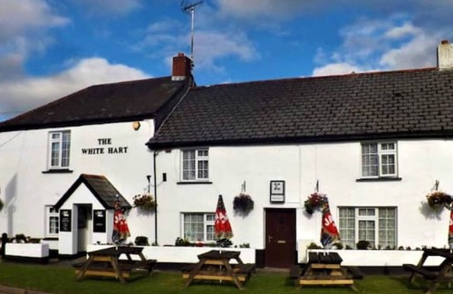 Bridestowe Cottage | Cosy village cottage on the edge of Dartmoor