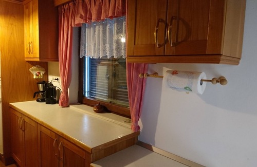 Zuzemberk House | Cosy vineyard house for 5 persons plus 1 baby