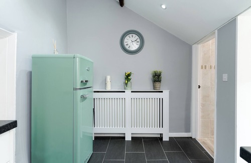 Kenfig Hill Cottage | Cosy Welsh Cottage with countryside views