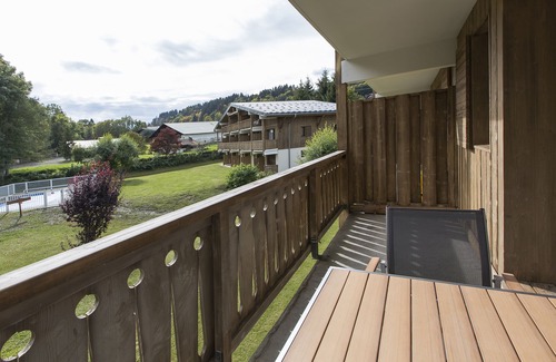 Demi-Quartier Apartment | Cosy with balcony & Near the Slopes! #CA12