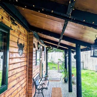 Auchinleck House | Cosy wood cabin in rural area near national park