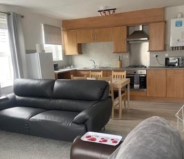 Cleator Moor Apartment | CosyFlat2 Base for C2C Western Lakes Sellafield Contractors