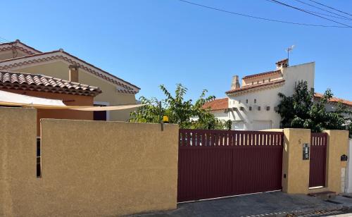Martigues Apartment | Coté Notre Dame des Marins Appartement T3 (80 m2) avec Grande Terrasse