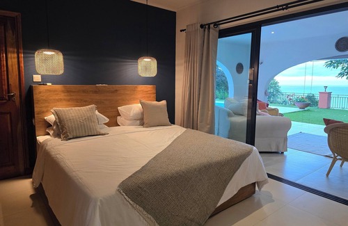 Mahe Island Bed & Breakfast | Cote Cedres
