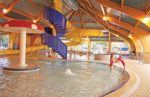 South Cerney Apartment | Cotswold Lakeside Lodge 27