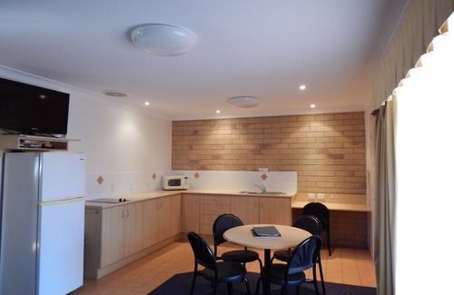 Cotswold Hills Hotel | Cotswold Motor Inn
