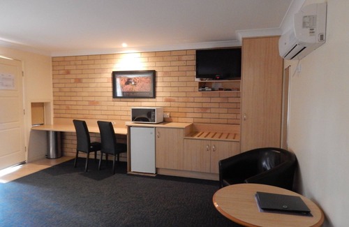 Cotswold Hills Hotel | Cotswold Motor Inn