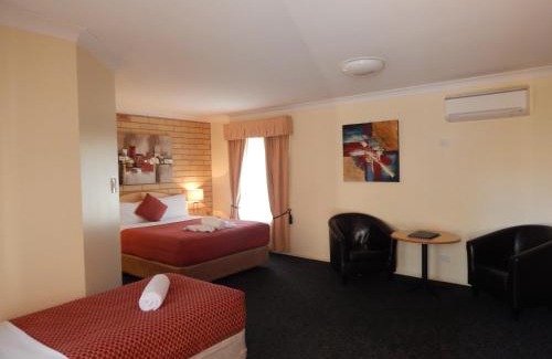 Cotswold Hills Hotel | Cotswold Motor Inn