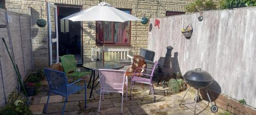 South Leigh House | Cotswold Retreat Children & Pets Welcome