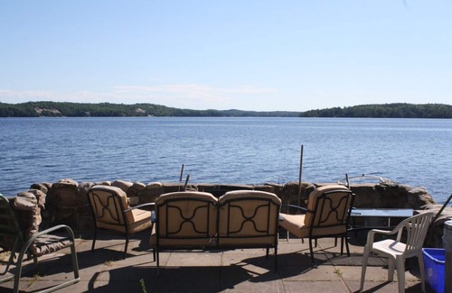 Addington Highlands Cottage | Cottage #1: pristine waterfront! Cabins at Bon Echo's Edge