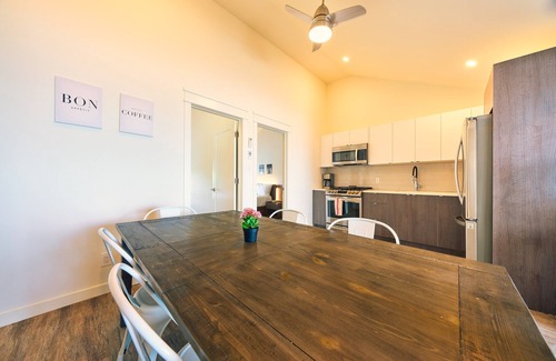 Wainfleet Cottage | Cottage 17: Lower-Level Beachfront Unit in 4-Plex